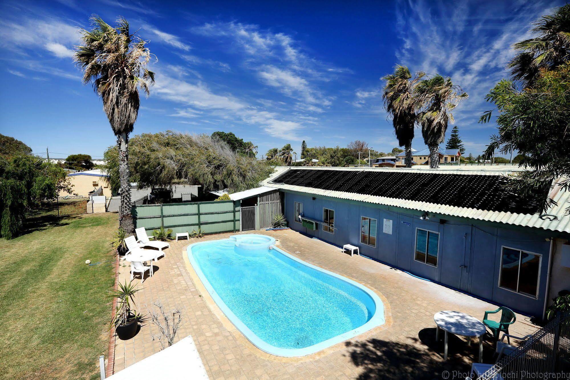 Lancelin Beach Hotel Exterior photo