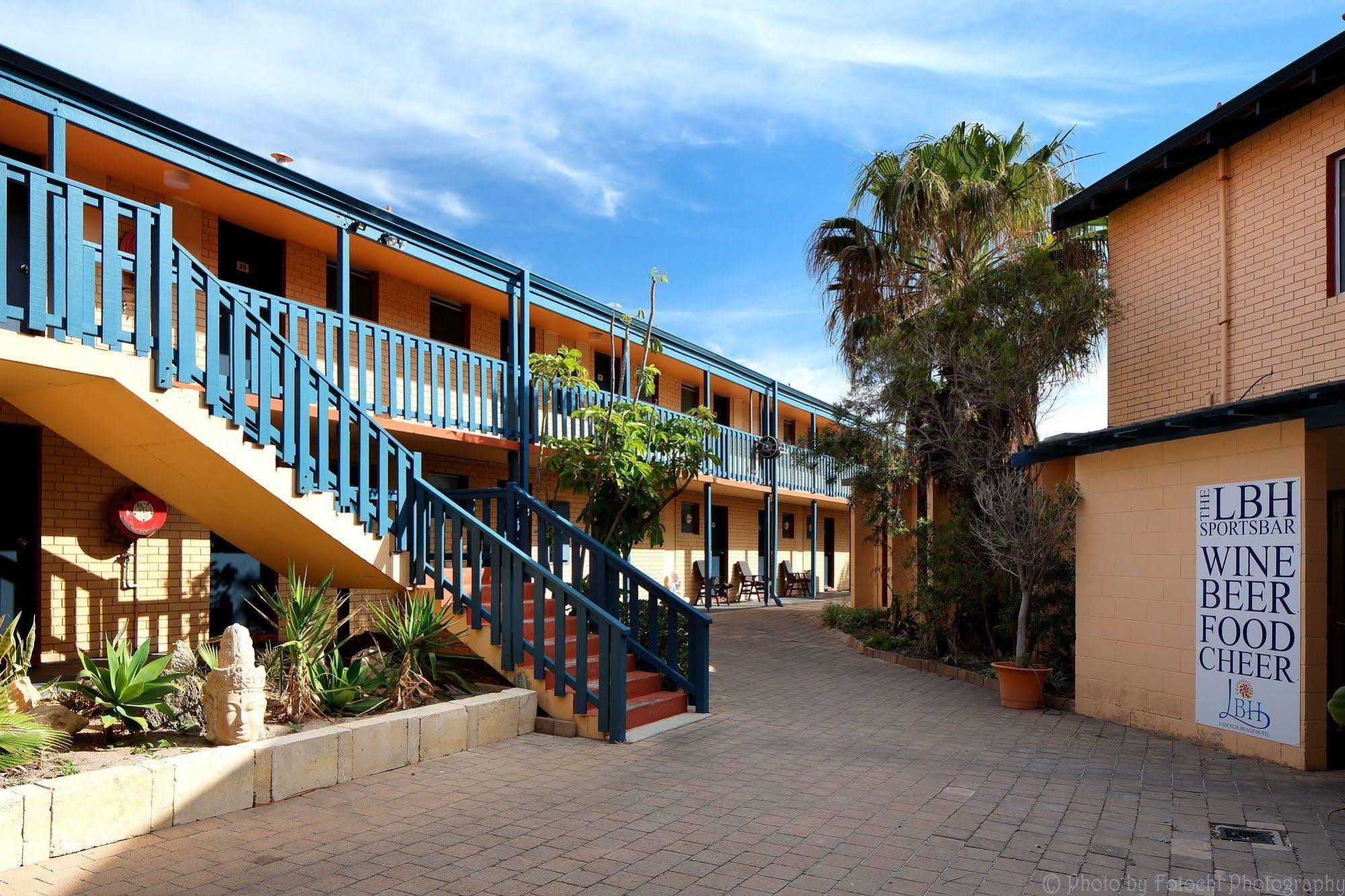 Lancelin Beach Hotel Exterior photo